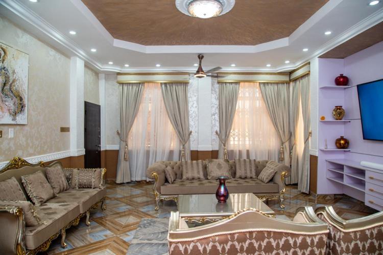 Macoba Luxury Apartments Kumasi Ngoại thất bức ảnh
